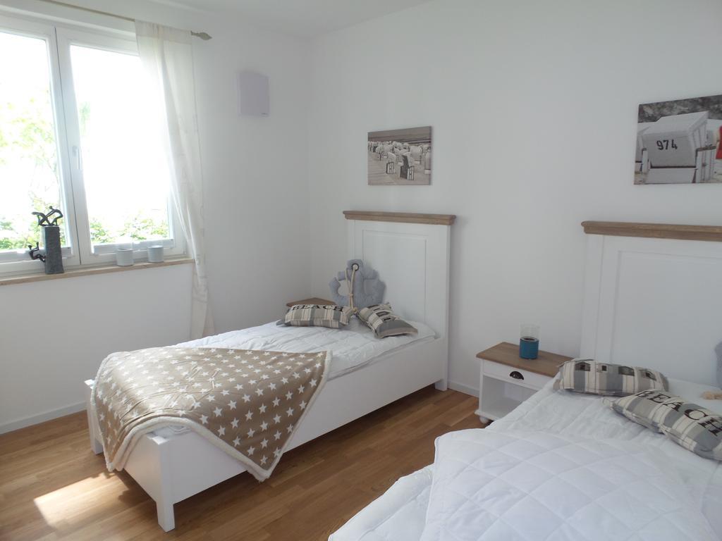Strandnahe Fewos Mit Terrasse Oder Dachterrasse, Strandhaus Seeblick, Binz Habitación foto